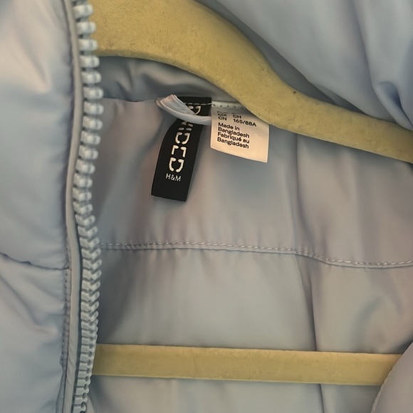 H&M puffer jacket - Picture 3 of 3